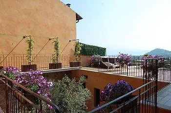 Antico Borgo Con - Adults Only Manerba del Garda