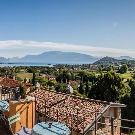 Antico Borgo Con - Adults Only Манерба-дель-Гарда