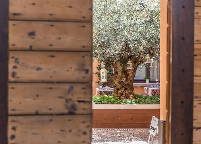 Frühstückspension Antico Borgo Con - Adults Only Manerba del Garda