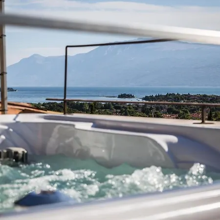 Antico Borgo Con - Adults Only Manerba del Garda
