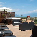 Nocleg ze śniadaniem Antico Borgo Con - Adults Only Manerba del Garda
