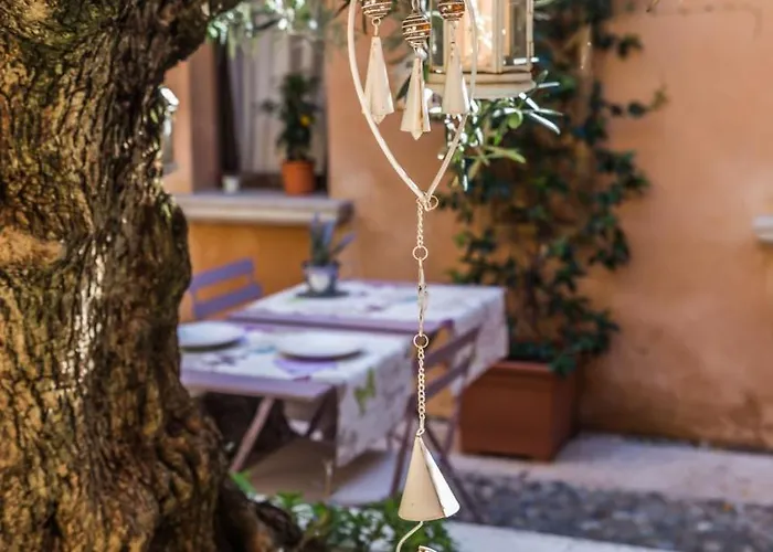 Antico Borgo Con - Adults Only 住宿加早餐酒店 马内尔巴